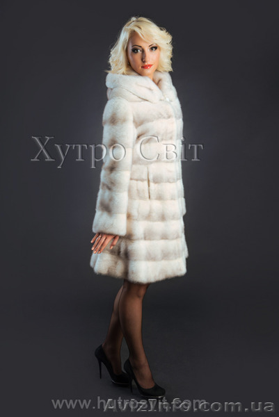 Белая норковая шуба с капюшоном - <ro>Изображение</ro><ru>Изображение</ru> #1, <ru>Объявление</ru> #1085200