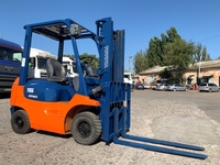 Вилочний автонавантажувач Toyota 7fg15, напрацювання 1458 м/год - <ro>Изображение</ro><ru>Изображение</ru> #6, <ru>Объявление</ru> #1727687