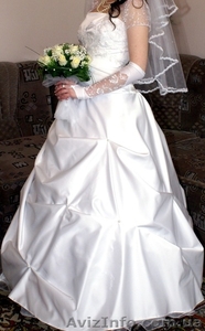 красивейшее свадебное платье !!! - <ro>Изображение</ro><ru>Изображение</ru> #2, <ru>Объявление</ru> #185480