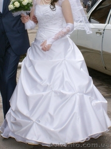 красивейшее свадебное платье !!! - <ro>Изображение</ro><ru>Изображение</ru> #3, <ru>Объявление</ru> #185480