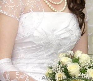 красивейшее свадебное платье !!! - <ro>Изображение</ro><ru>Изображение</ru> #4, <ru>Объявление</ru> #185480