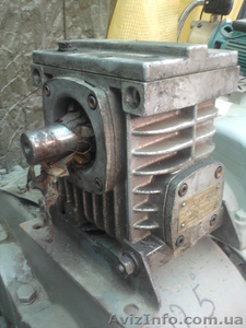 Редуктор червячный 2Ч63-40-51(52).