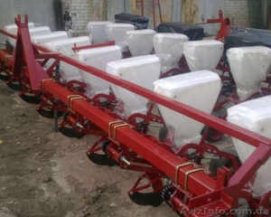 сеялка навесная пунктирного посева СУПН-8 Инжектор