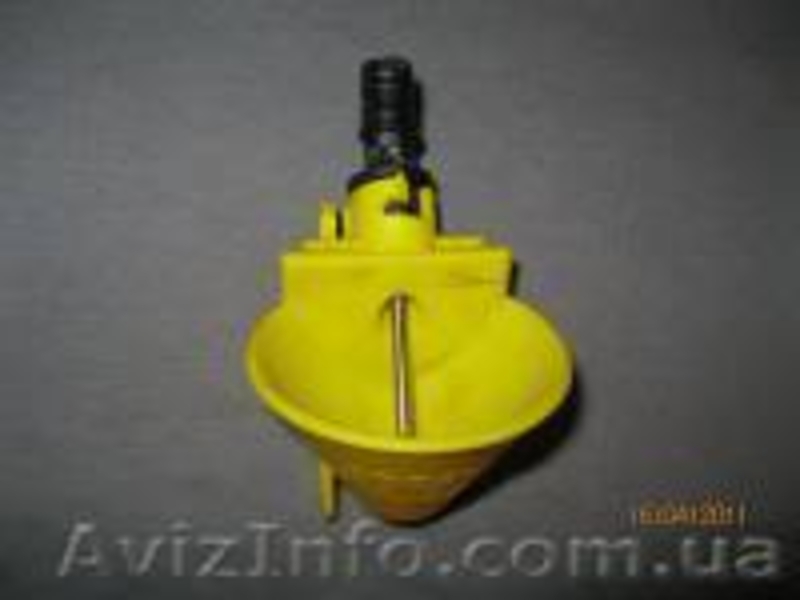 Поилки для перепелов, кур, фазанов. - <ro>Изображение</ro><ru>Изображение</ru> #1, <ru>Объявление</ru> #574552