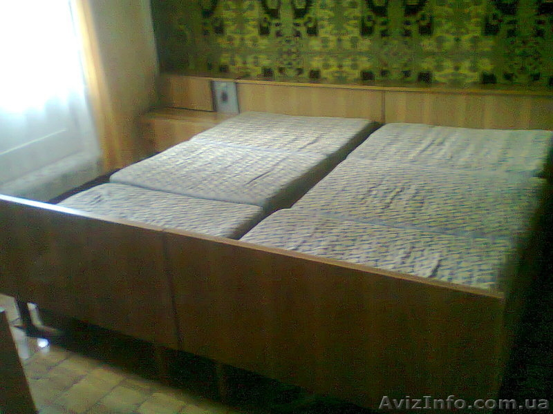 Двухспальная кровать б/у - <ro>Изображение</ro><ru>Изображение</ru> #1, <ru>Объявление</ru> #939352