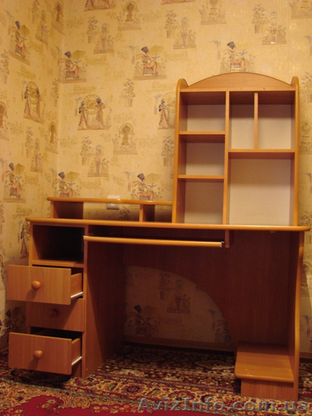 Комп'ютерний (письмовий) стіл - <ro>Изображение</ro><ru>Изображение</ru> #1, <ru>Объявление</ru> #1288016