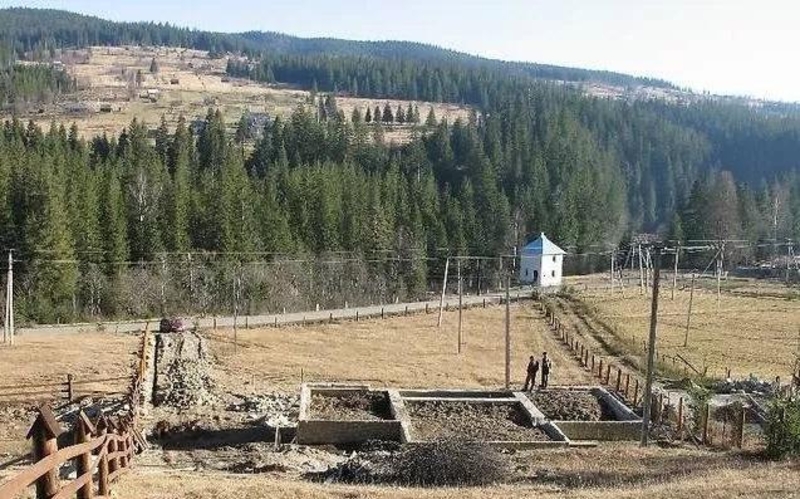 Участок возле ГК Буковель, с. Микуличин. Земля в Карпатах - <ro>Изображение</ro><ru>Изображение</ru> #1, <ru>Объявление</ru> #1666421