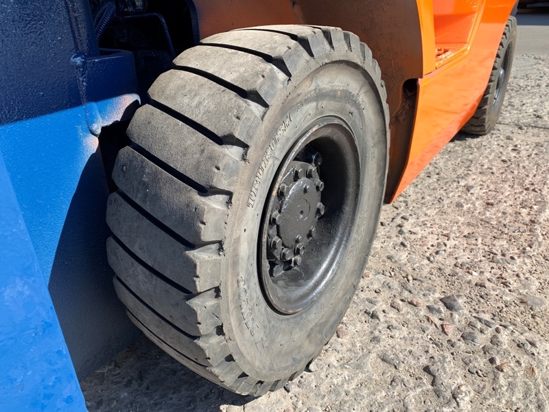 Вилочний автонавантажувач Toyota 7fg15, напрацювання 1458 м/год - <ro>Изображение</ro><ru>Изображение</ru> #10, <ru>Объявление</ru> #1727687