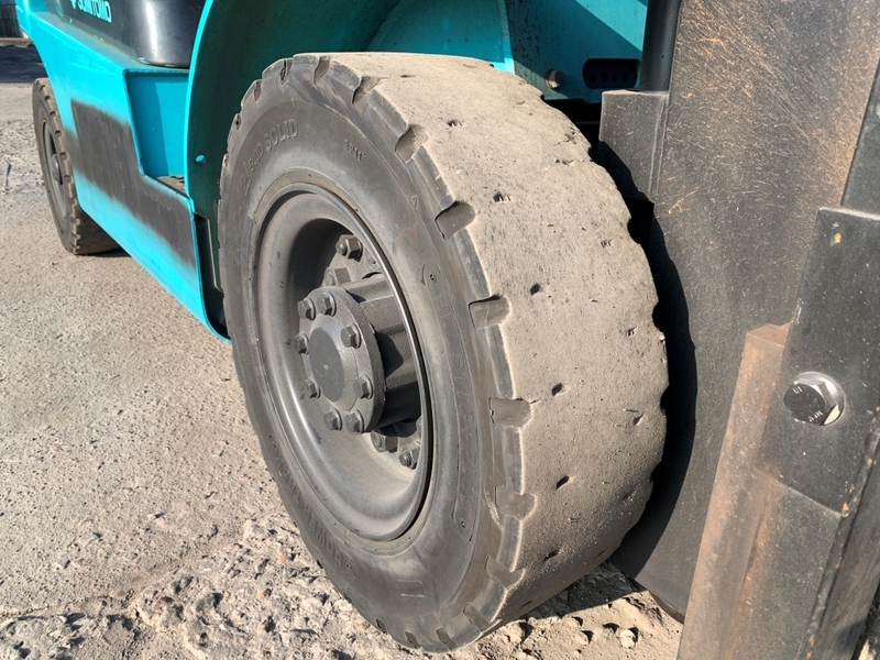 Вилковий дизельний автонавантажувач Sumitomo (Mazda) з бічним зміщенням - <ro>Изображение</ro><ru>Изображение</ru> #9, <ru>Объявление</ru> #1749037